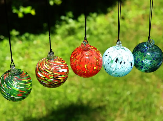 Catch the Sun: How to Choose the Perfect Sun Catchers for Your Garden