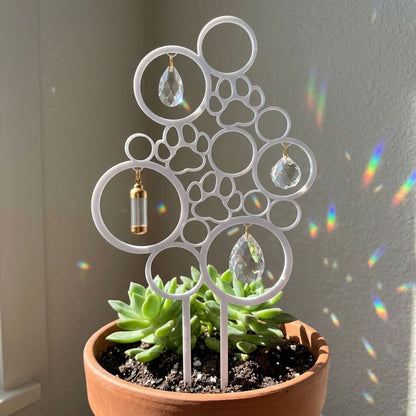 Paw Memorial Trellis